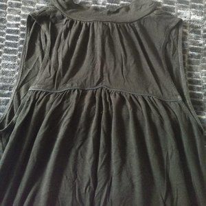 3/$25 Guess sleeveless open back halter tie tshirt tunic